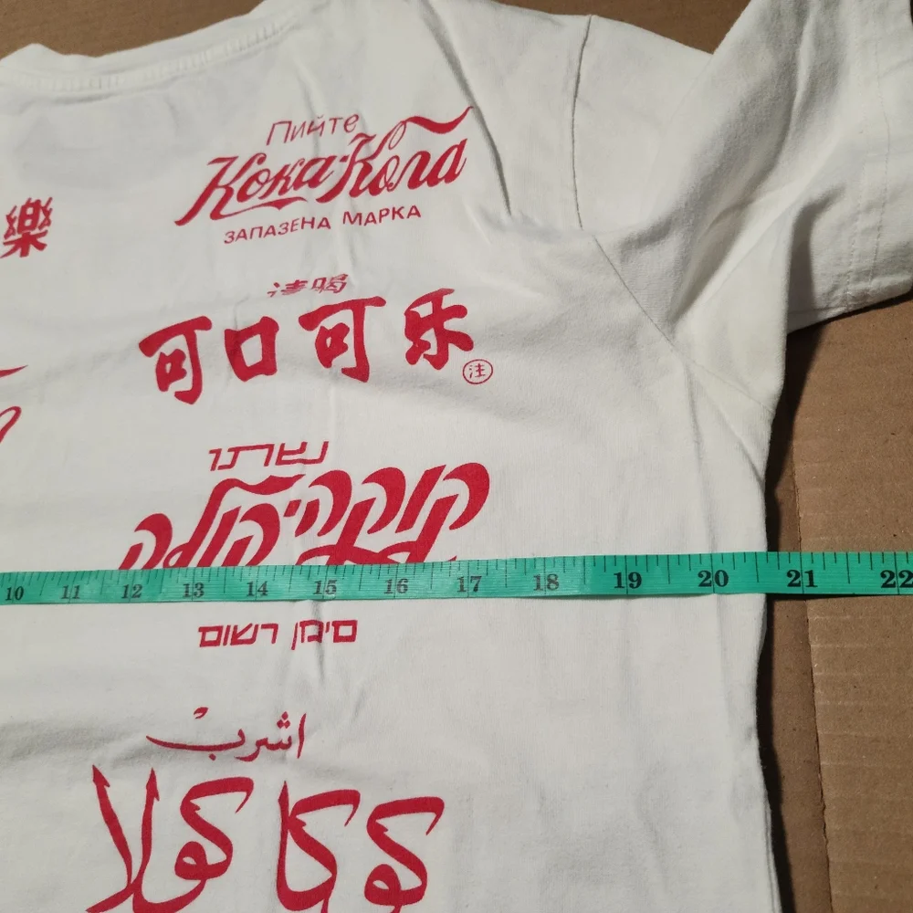 Coca Cola Multilingual Red and White Tee, Large - Picture 6 of 9